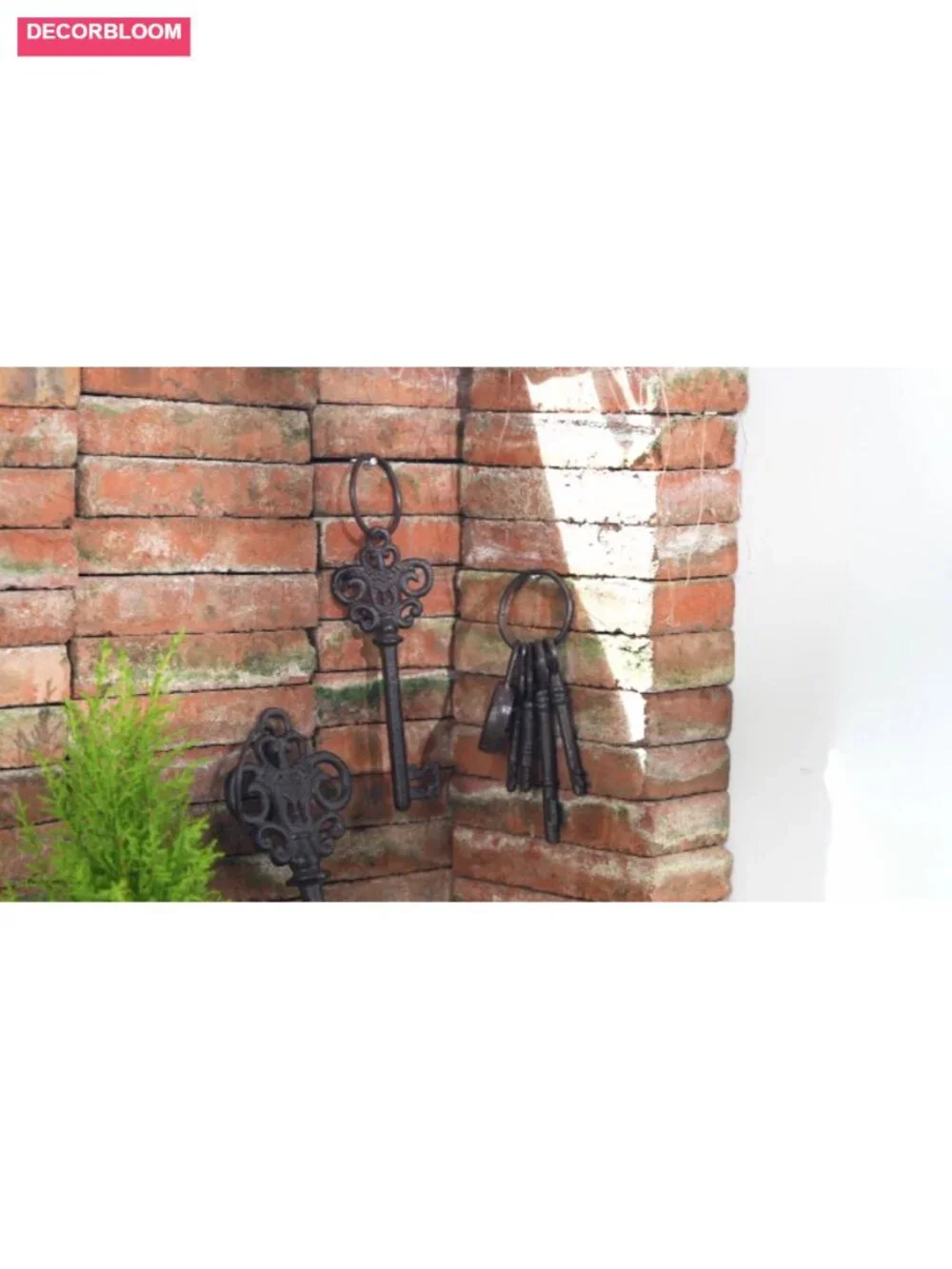 Sungmor Cast Iron Skeleton Keys Vintage Keyring Props 5 Count